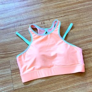 UNDER ARMOUR - high neck sports bra
